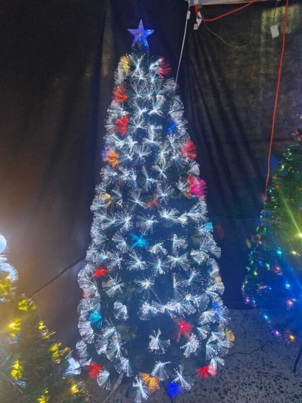 Árbol de Navidad Pino Himalaya 1.50 m con Luces LED